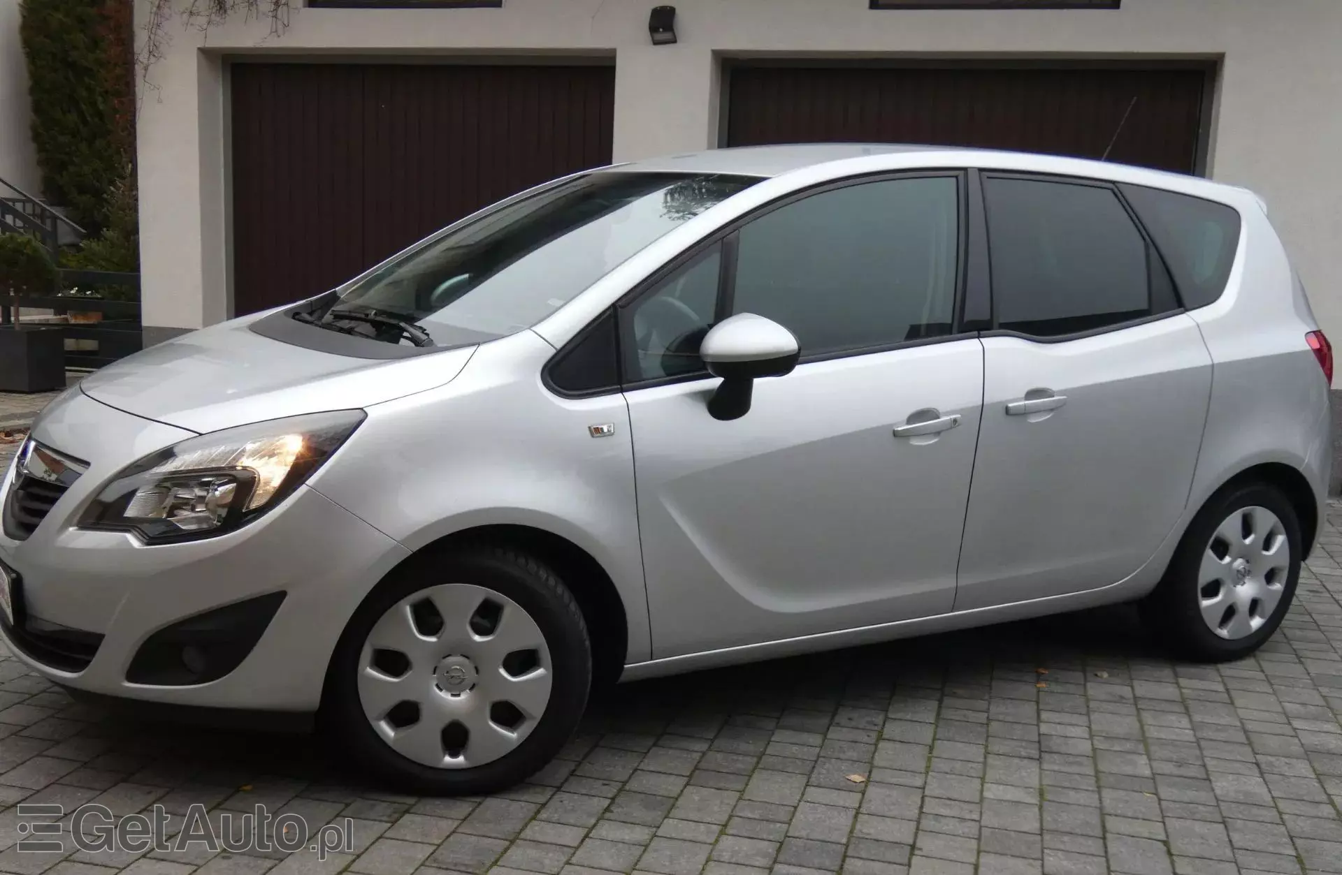 OPEL Meriva 1.4 Turbo (140 KM)
