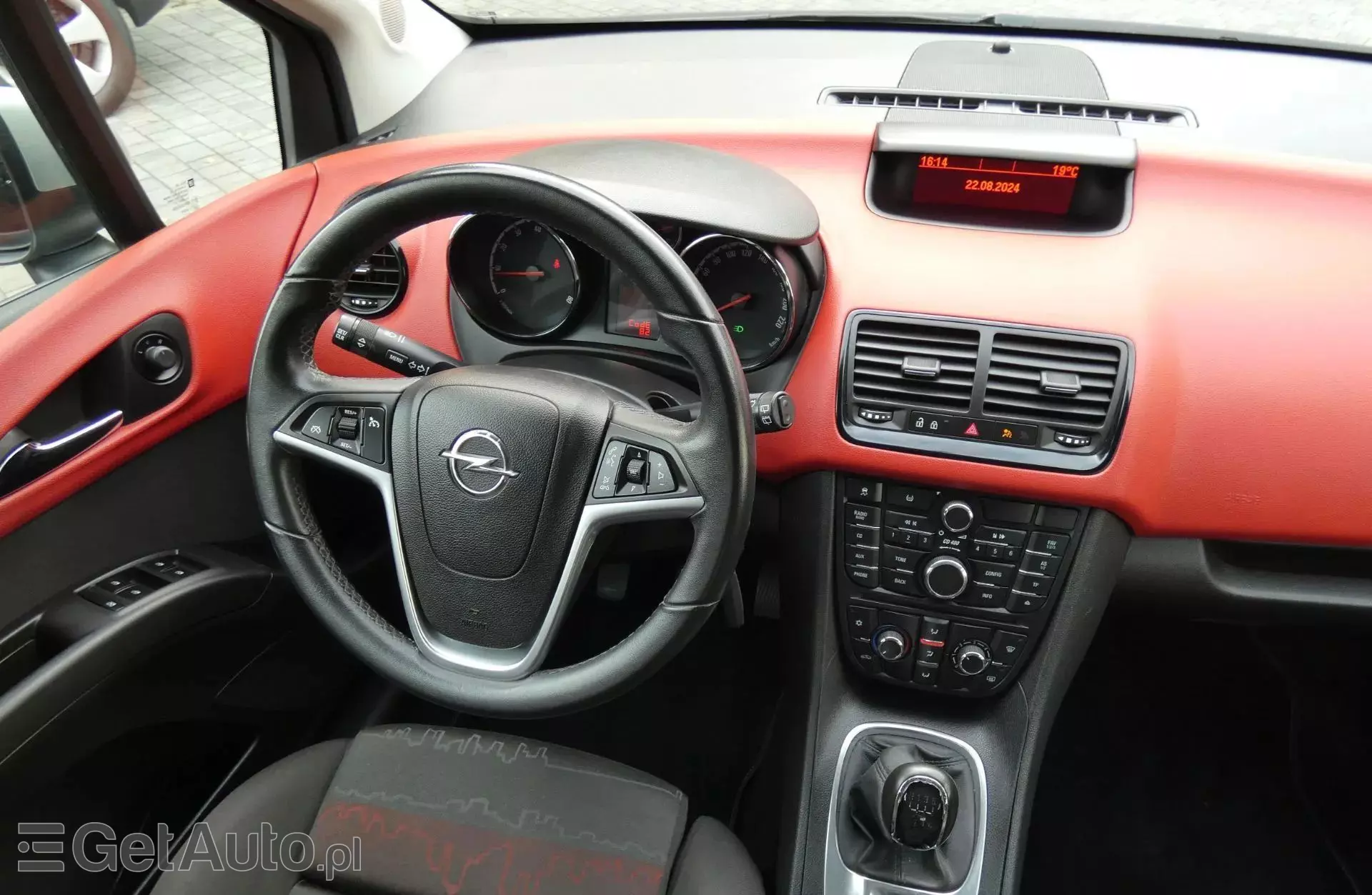 OPEL Meriva 1.4 Turbo (140 KM)