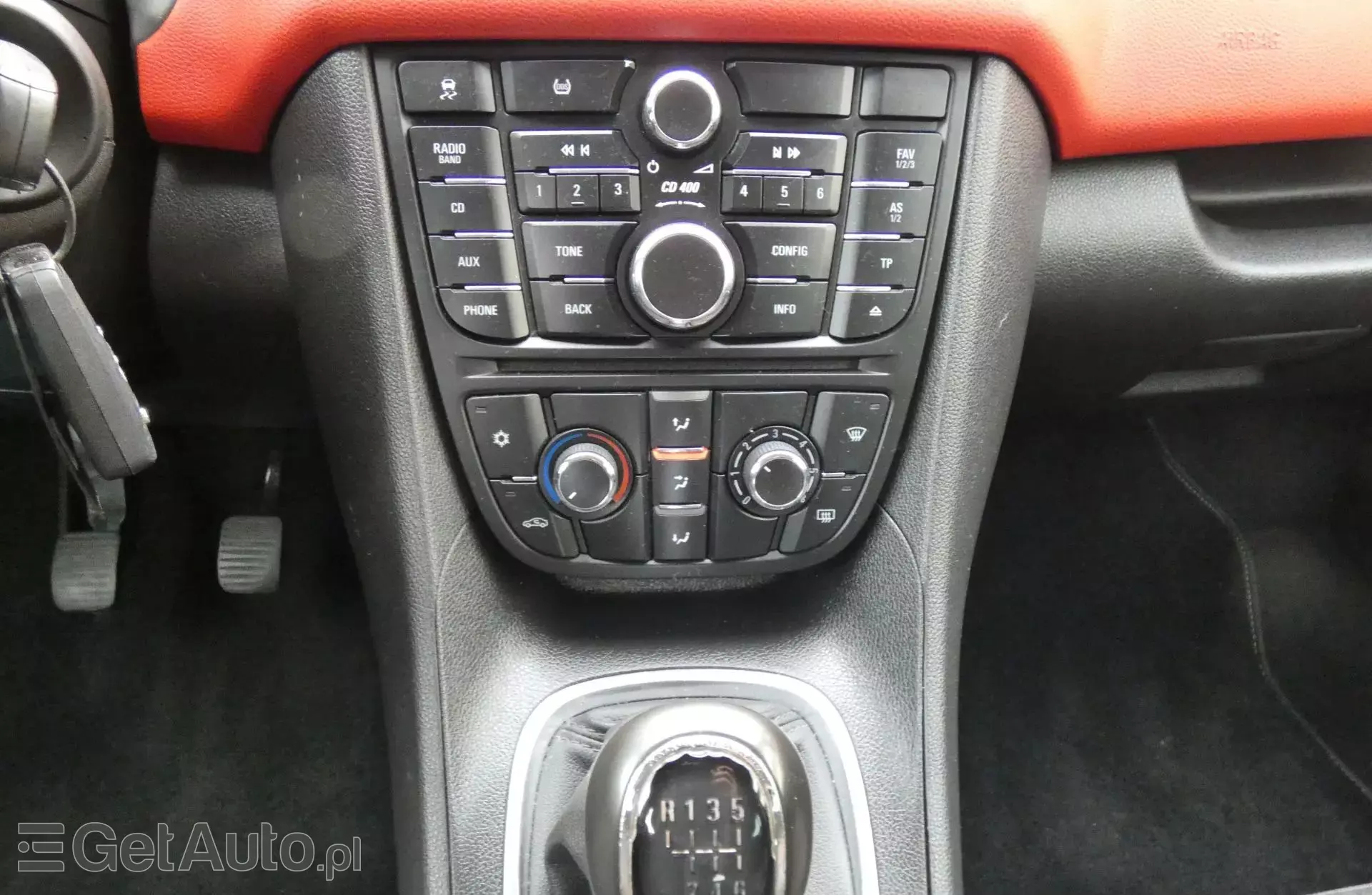 OPEL Meriva 1.4 Turbo (140 KM)