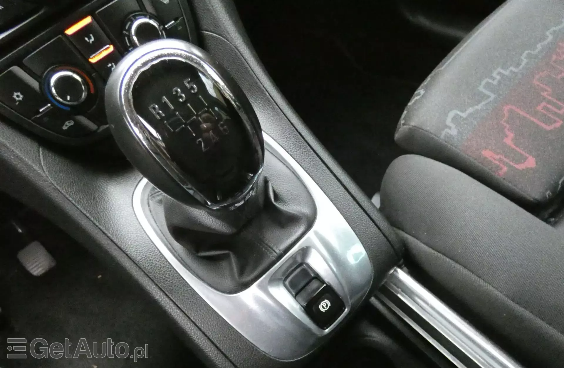 OPEL Meriva 1.4 Turbo (140 KM)