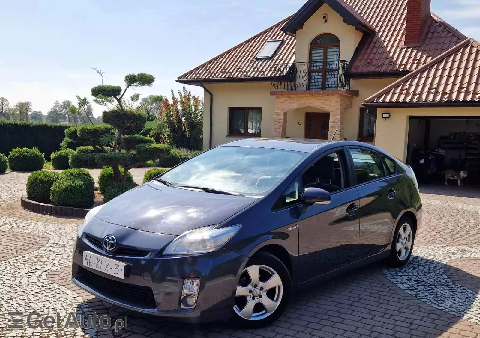 TOYOTA Prius  1.8 HSD Premium
