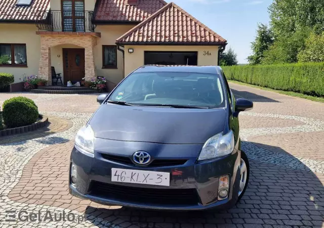 TOYOTA Prius  1.8 HSD Premium
