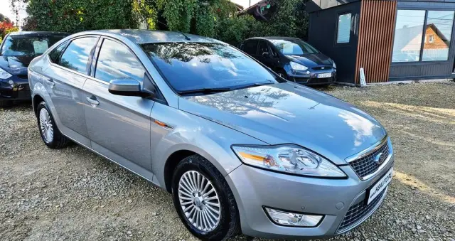 FORD Mondeo 2.0 FF Ghia