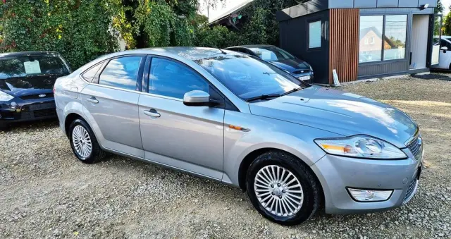 FORD Mondeo 2.0 FF Ghia