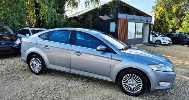 FORD Mondeo 2.0 FF Ghia