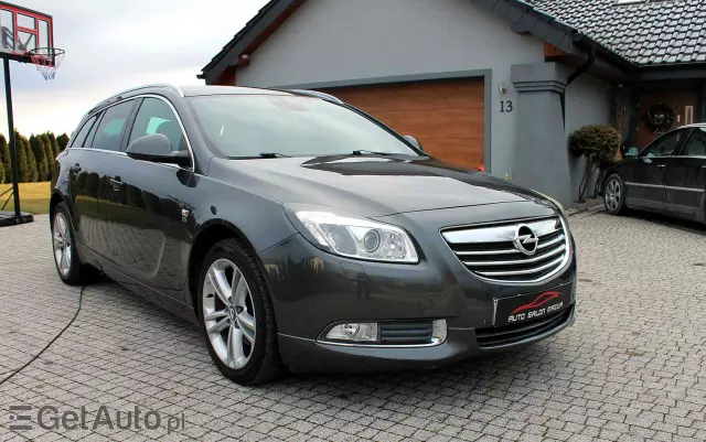OPEL Insignia 2.0 Turbo Sports Tourer 4x4