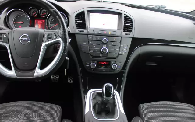 OPEL Insignia 2.0 Turbo Sports Tourer 4x4