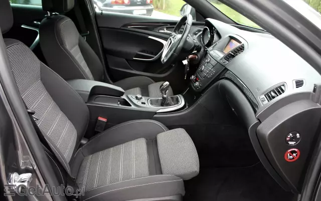 OPEL Insignia 2.0 Turbo Sports Tourer 4x4