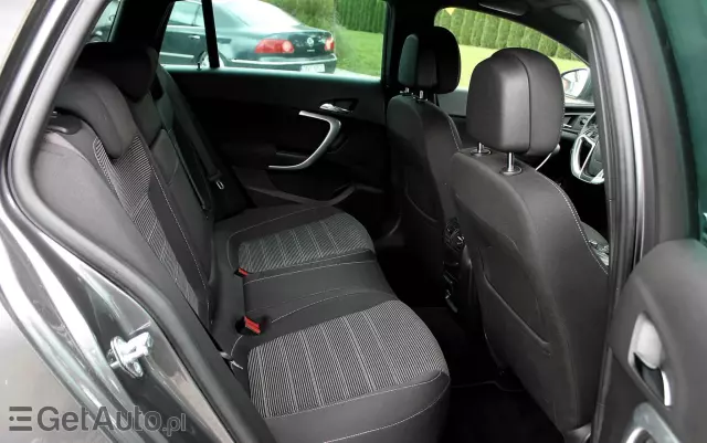 OPEL Insignia 2.0 Turbo Sports Tourer 4x4