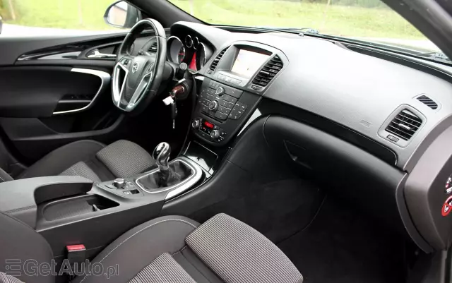 OPEL Insignia 2.0 Turbo Sports Tourer 4x4
