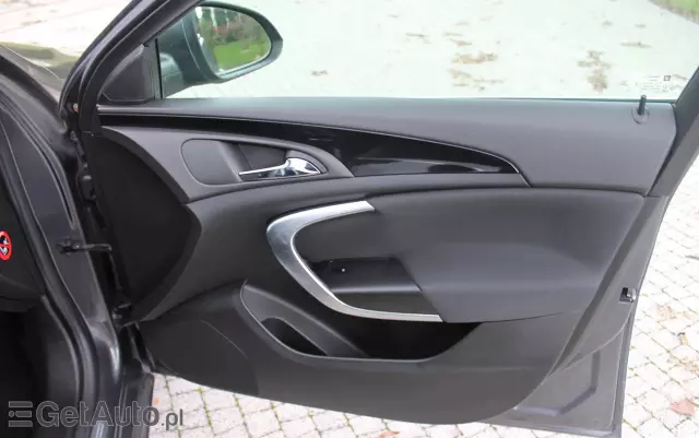 OPEL Insignia 2.0 Turbo Sports Tourer 4x4