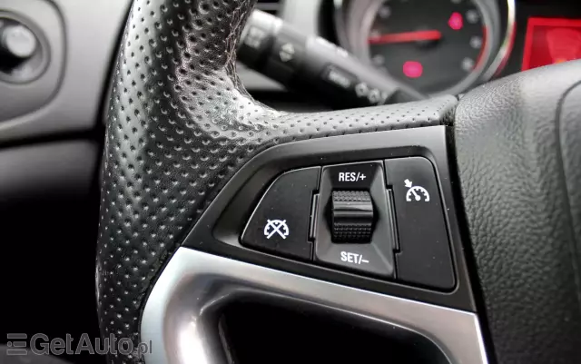 OPEL Insignia 2.0 Turbo Sports Tourer 4x4