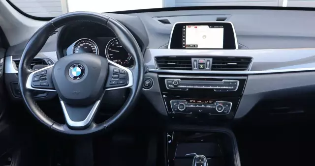 BMW X1 SDrive18i GPF xLine