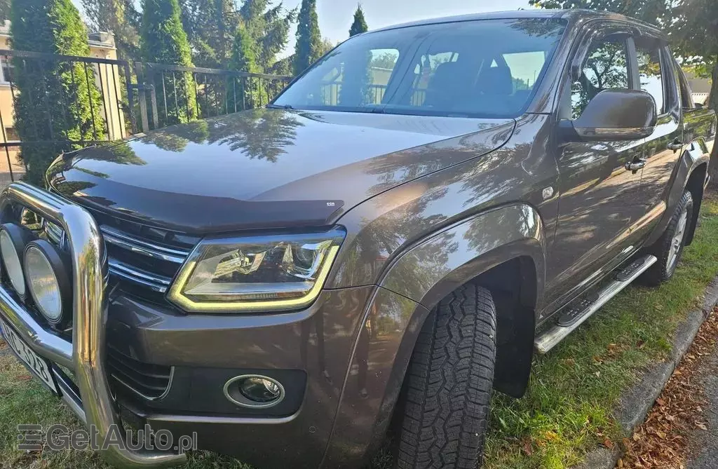 VOLKSWAGEN Amarok 