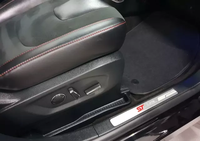 FORD Edge 2.0 EcoBlue Twin-Turbo 4WD ST-Line