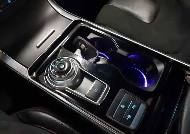 FORD Edge 2.0 EcoBlue Twin-Turbo 4WD ST-Line