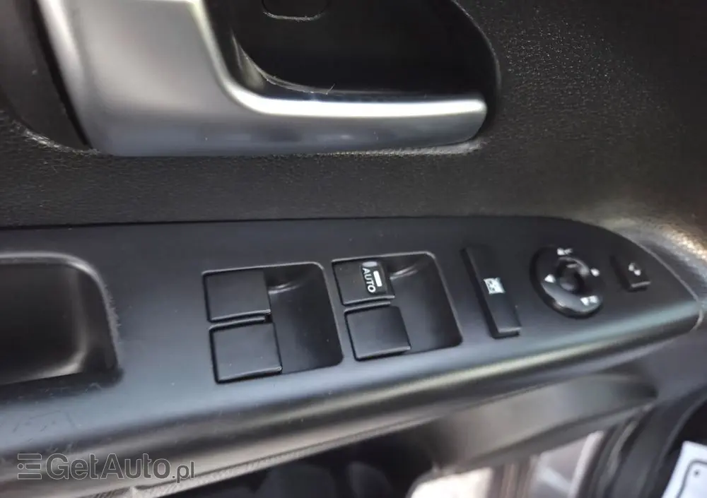 KIA Venga 1.6 CVVT Automatik Black Collection