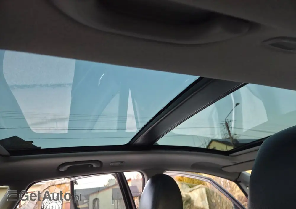 KIA Venga 1.6 CVVT Automatik Black Collection