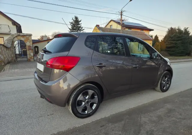 KIA Venga 1.6 CVVT Automatik Black Collection