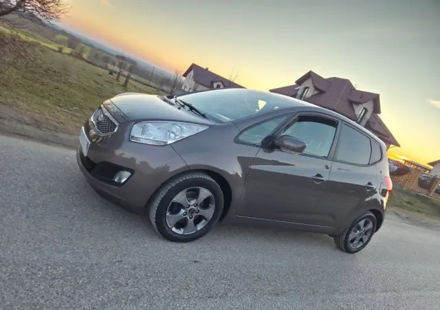 KIA Venga 1.6 CVVT Automatik Black Collection