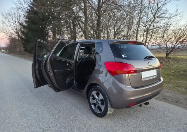 KIA Venga 1.6 CVVT Automatik Black Collection