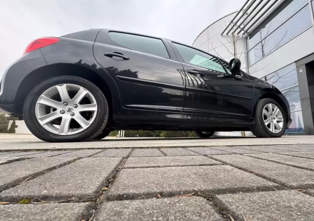 PEUGEOT 207 1.6 Trendy