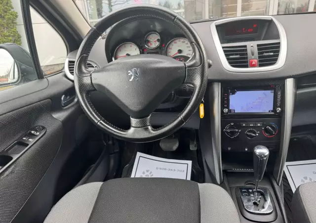 PEUGEOT 207 1.6 Trendy