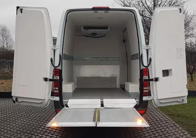 MERCEDES-BENZ SPRINTER WINDA CHŁODNIA AGREGAT IZOTERMA DŁUGI WYSOKI KLIMA 314 CDI 