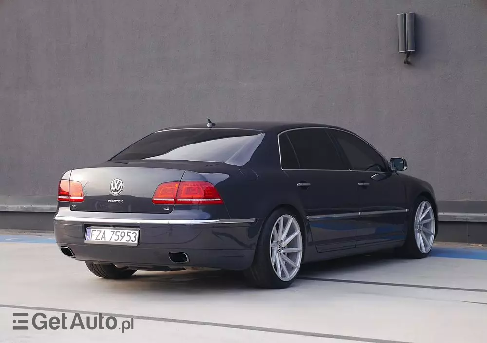 VOLKSWAGEN Phaeton 4.2 V8 4 Mot L (4os)