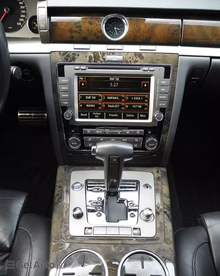 VOLKSWAGEN Phaeton 4.2 V8 4 Mot L (4os)