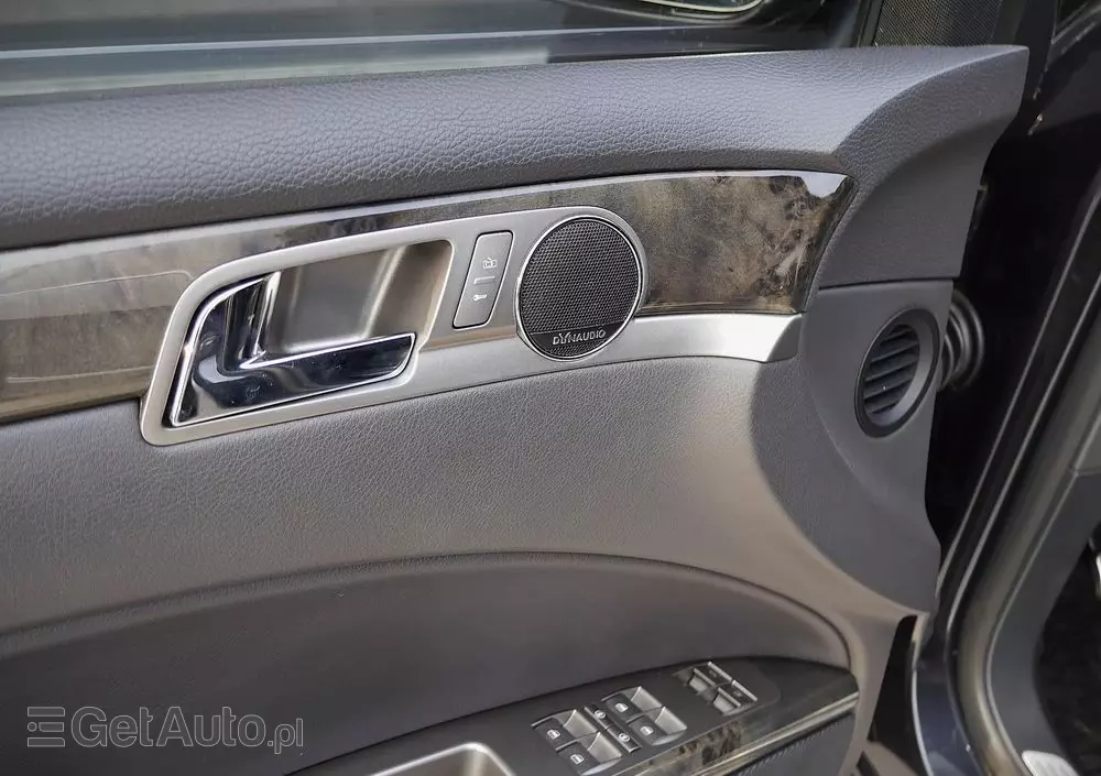 VOLKSWAGEN Phaeton 4.2 V8 4 Mot L (4os)