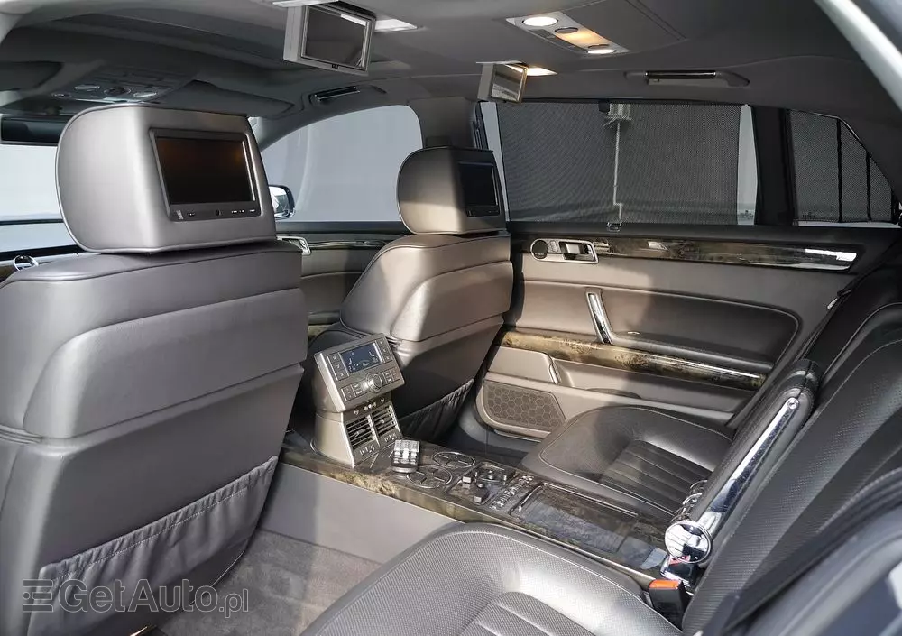 VOLKSWAGEN Phaeton 4.2 V8 4 Mot L (4os)