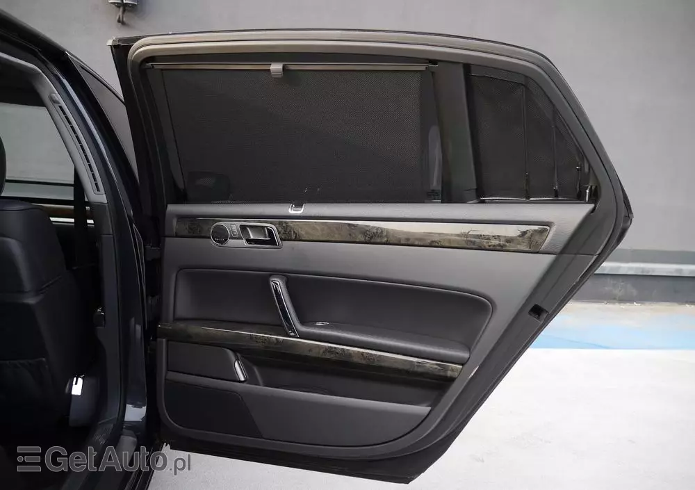 VOLKSWAGEN Phaeton 4.2 V8 4 Mot L (4os)