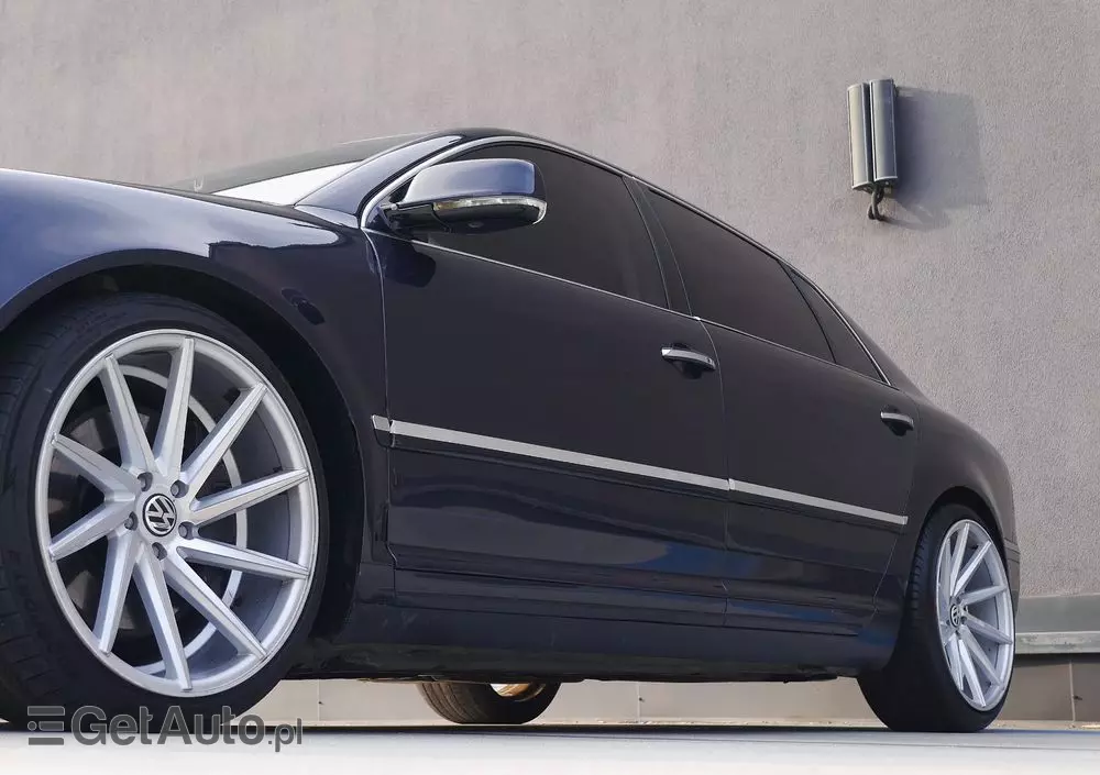 VOLKSWAGEN Phaeton 4.2 V8 4 Mot L (4os)
