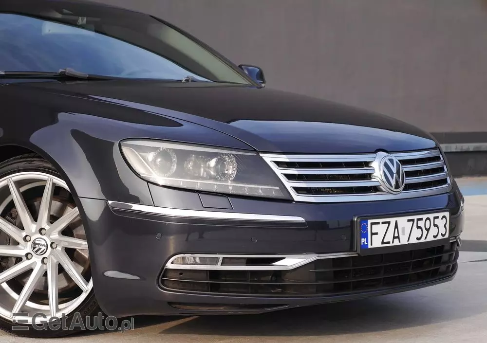 VOLKSWAGEN Phaeton 4.2 V8 4 Mot L (4os)