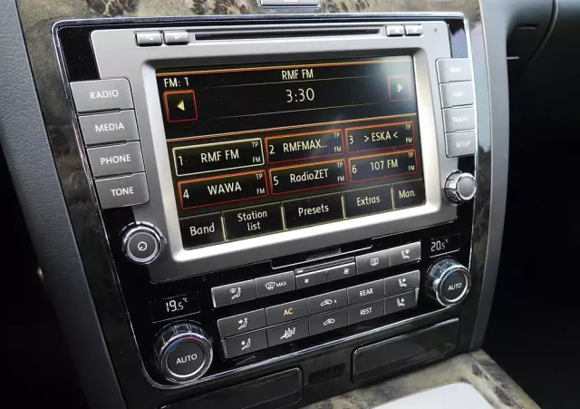 VOLKSWAGEN Phaeton 4.2 V8 4 Mot L (4os)