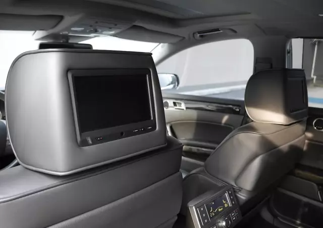 VOLKSWAGEN Phaeton 4.2 V8 4 Mot L (4os)