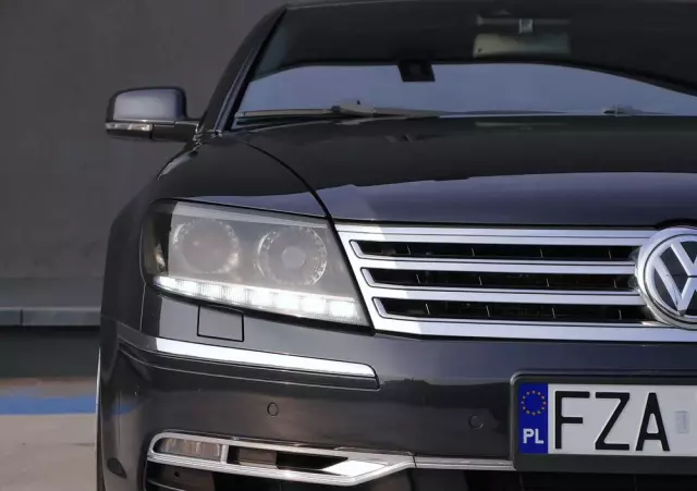 VOLKSWAGEN Phaeton 4.2 V8 4 Mot L (4os)