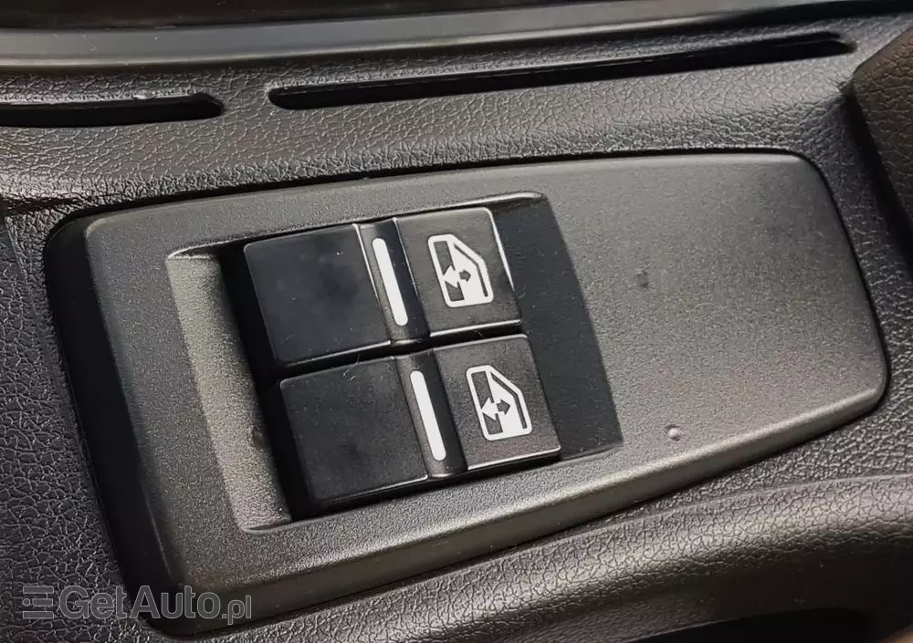 MAN TGL 12.220 HAKOWIEC 4x2 KLIMA 