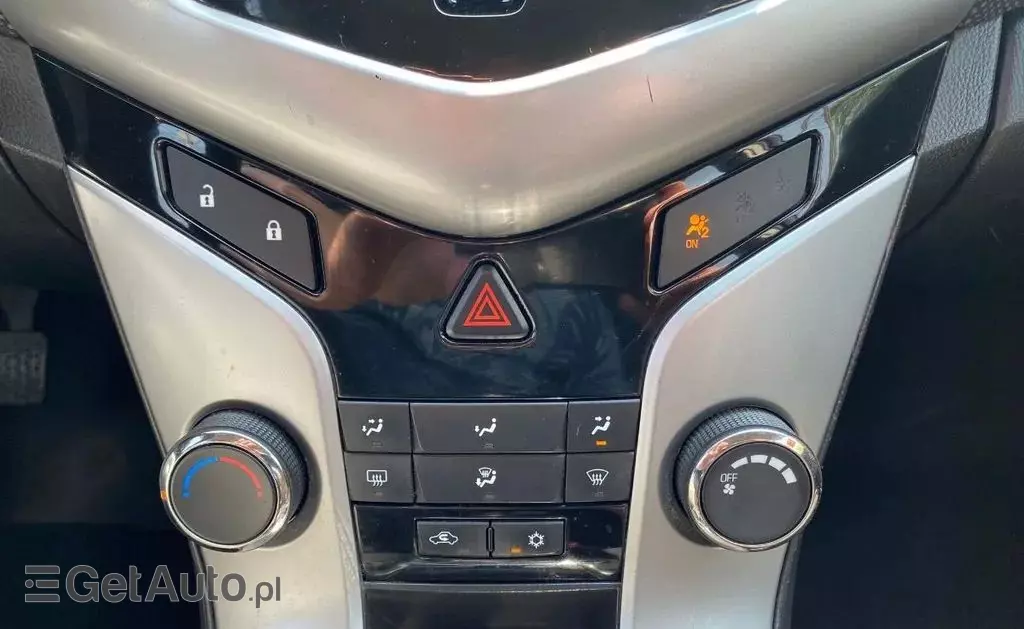 CHEVROLET Cruze 