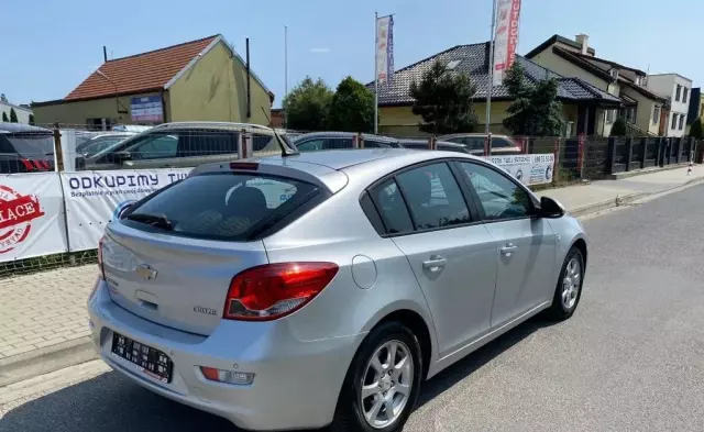 CHEVROLET Cruze 