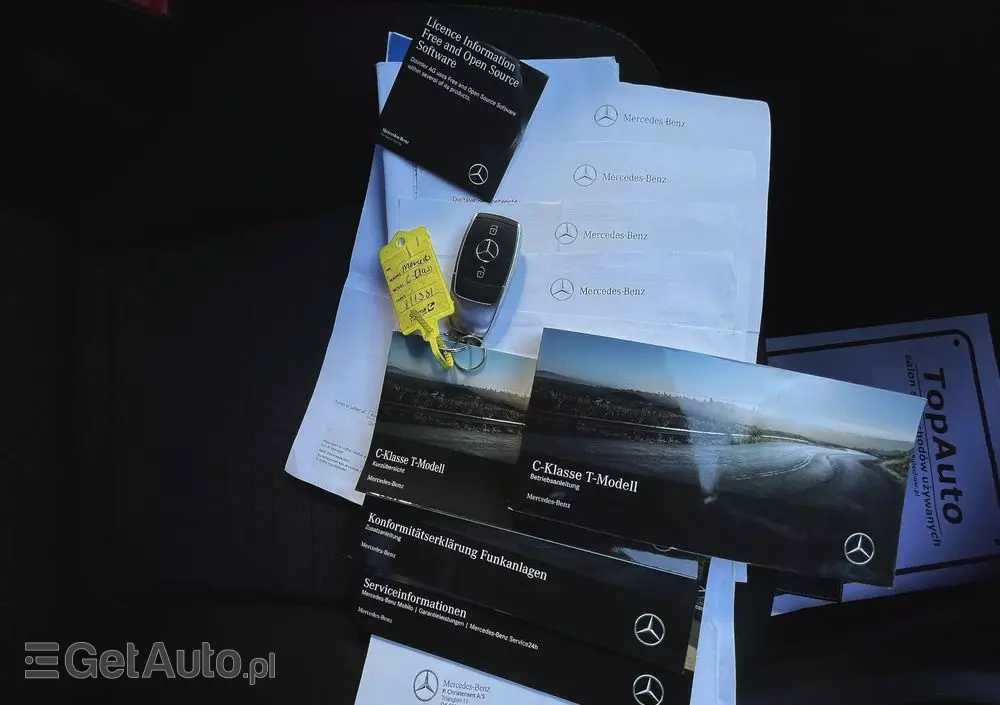 MERCEDES-BENZ Klasa C 200 9G-TRONIC