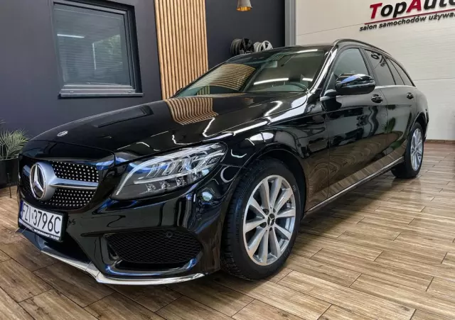 MERCEDES-BENZ Klasa C 200 9G-TRONIC