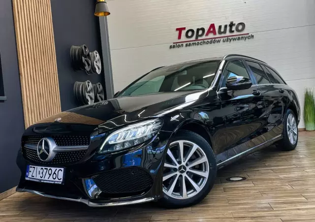 MERCEDES-BENZ Klasa C 200 9G-TRONIC