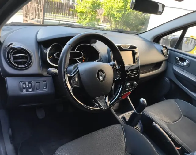 RENAULT Clio 0.9 Energy TCe Intens