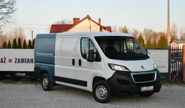PEUGEOT Boxer 