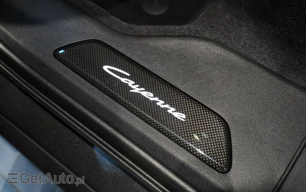 PORSCHE Cayenne Coupe S