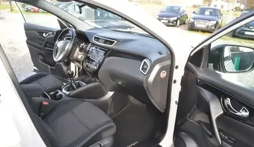 NISSAN Qashqai 2 