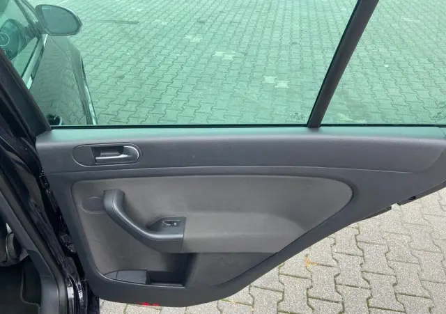 VOLKSWAGEN Golf Plus 1.6 TDI Comfortline