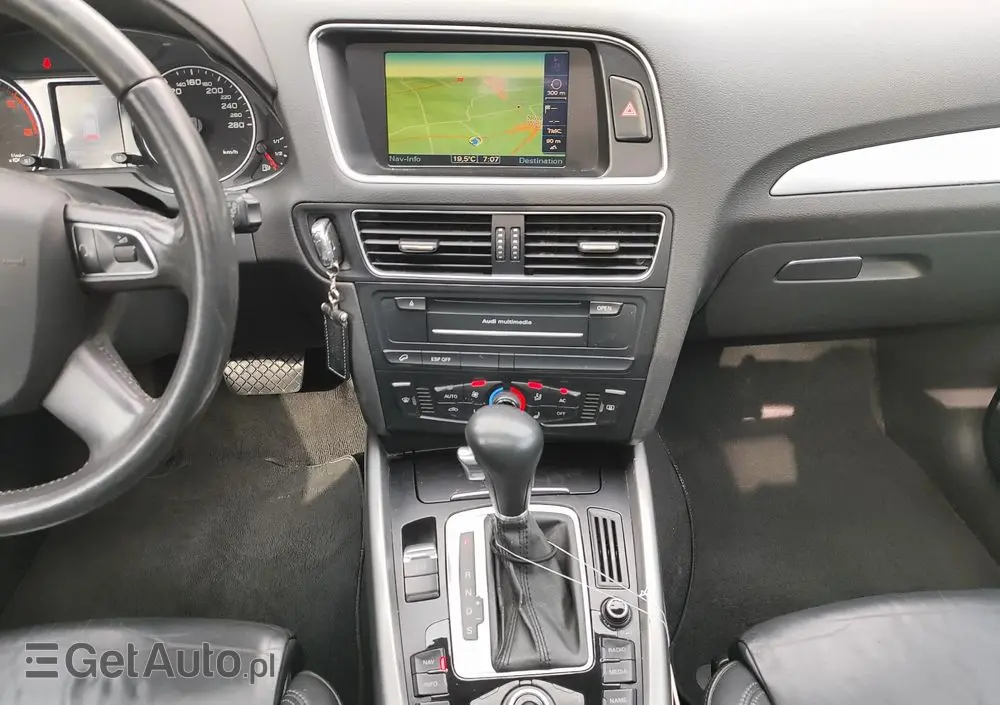 AUDI Q5 2.0 TDI Quattro Stronic